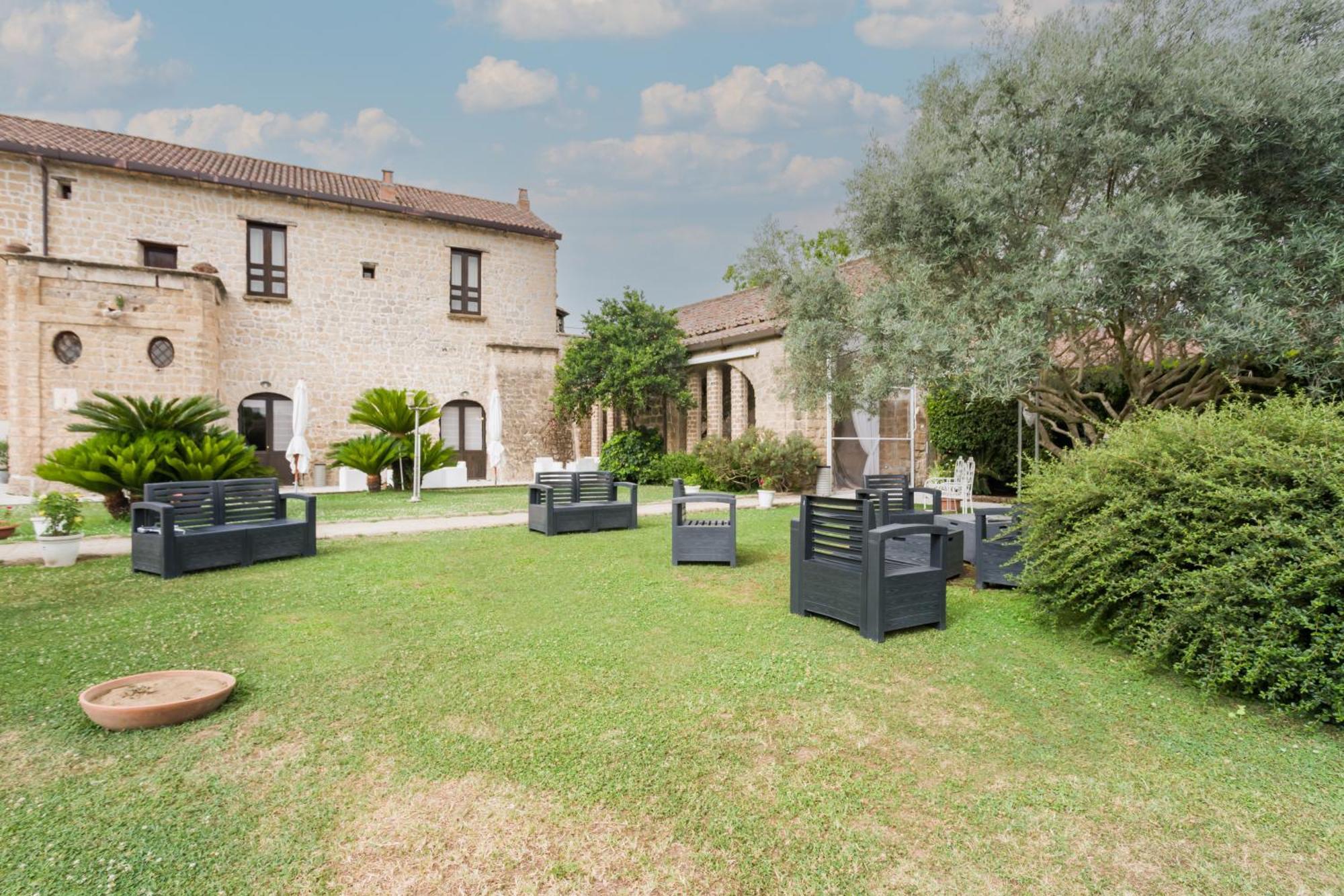 Masseria A Quaranta - Rooms & Events San Marco Evangelista Εξωτερικό φωτογραφία