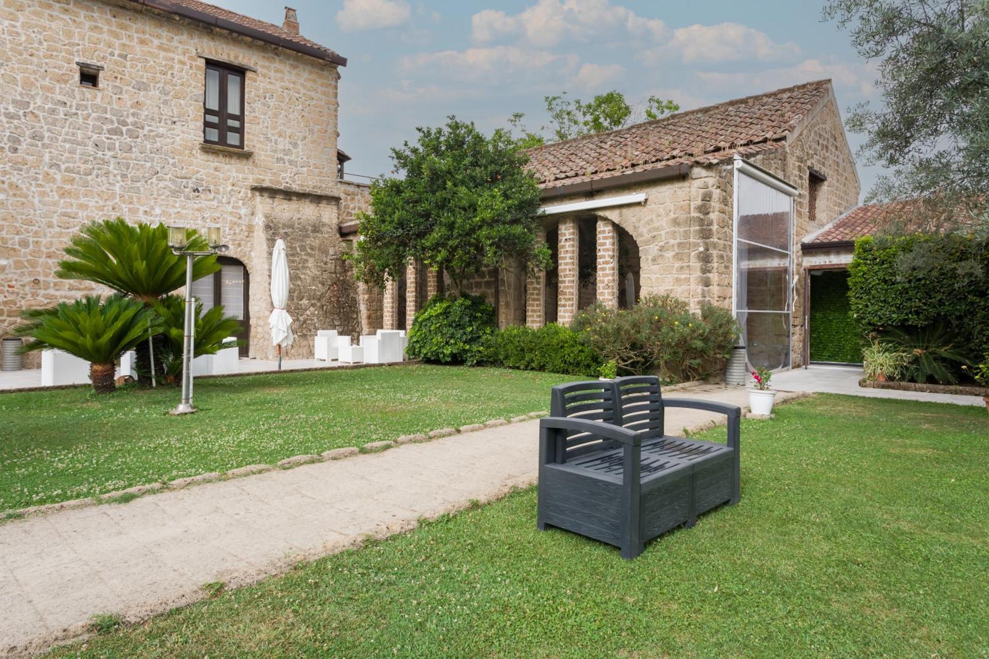 Masseria A Quaranta - Rooms & Events San Marco Evangelista Εξωτερικό φωτογραφία