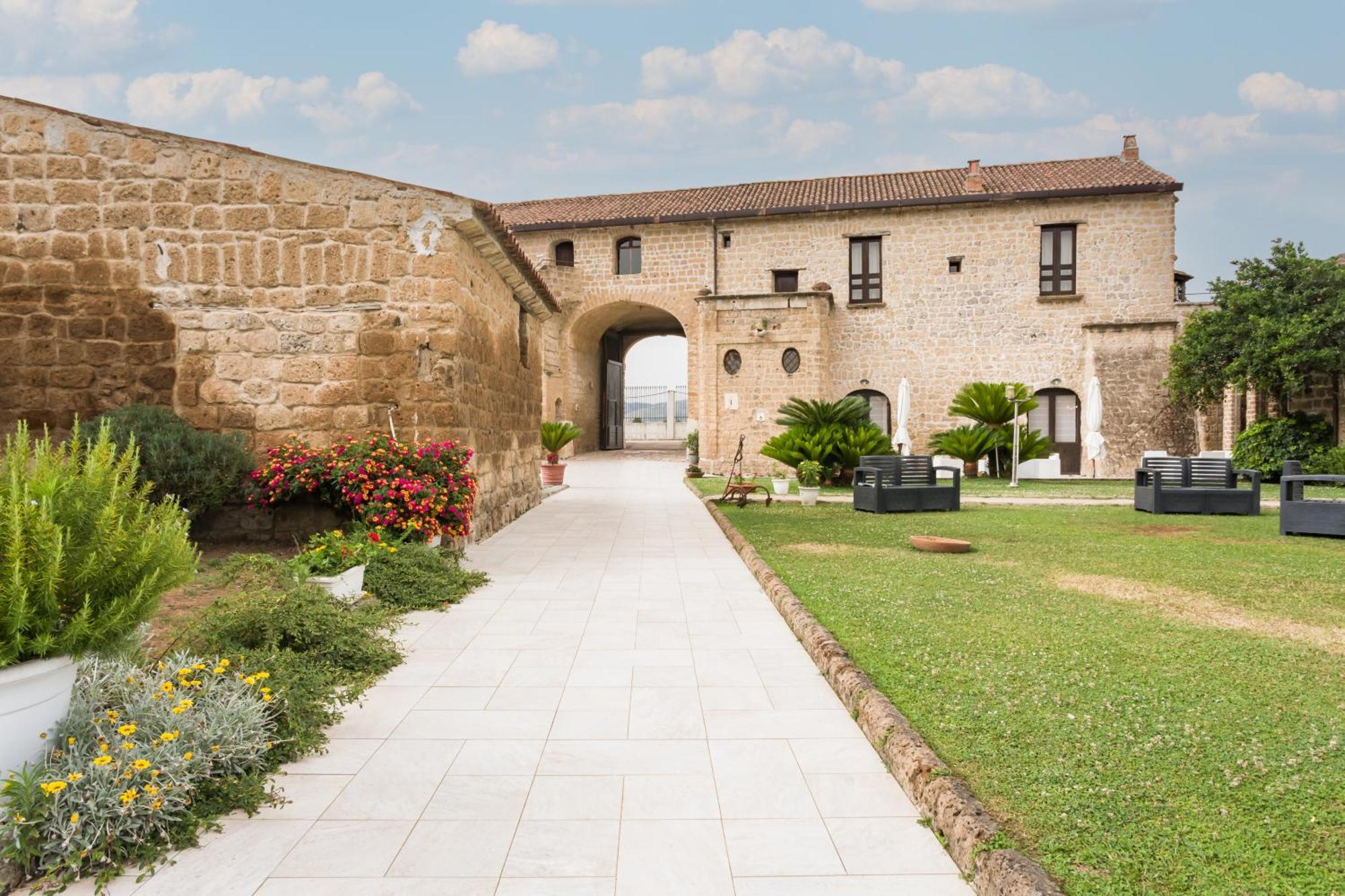Masseria A Quaranta - Rooms & Events San Marco Evangelista Εξωτερικό φωτογραφία