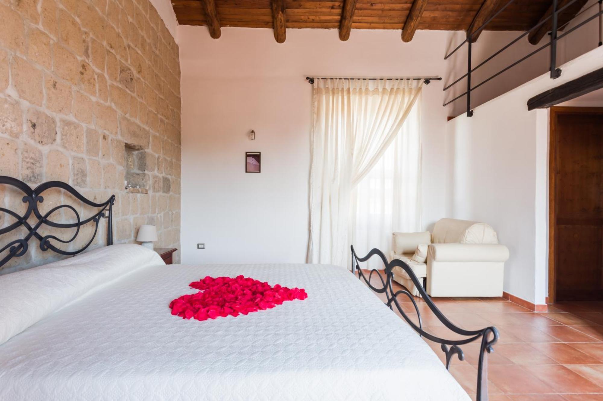 Masseria A Quaranta - Rooms & Events San Marco Evangelista Εξωτερικό φωτογραφία