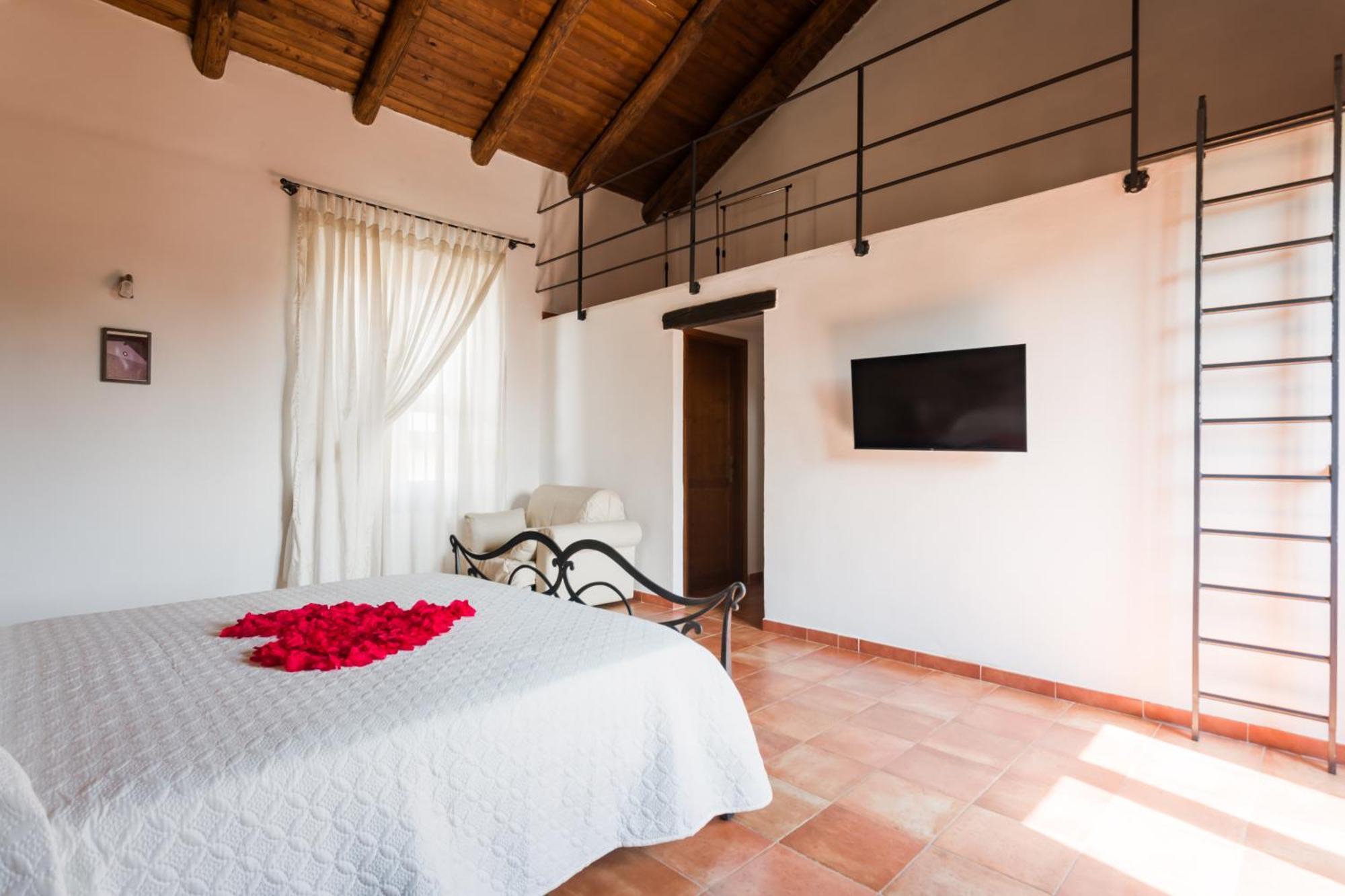 Masseria A Quaranta - Rooms & Events San Marco Evangelista Εξωτερικό φωτογραφία